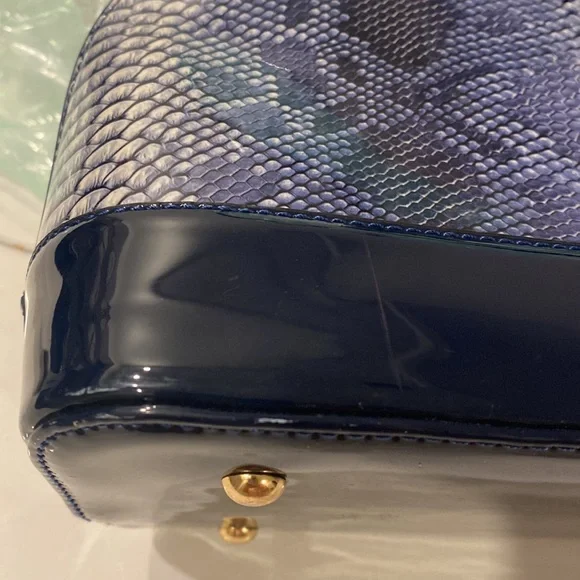 Michael Kors Stunning Dome Bag - Picture 12 of 13